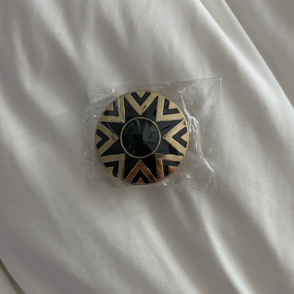 Geometric Black and Gold Hair Clip